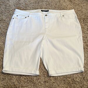 Lauren Ralph Lauren - Cuffed Jean Shorts - Size 22W